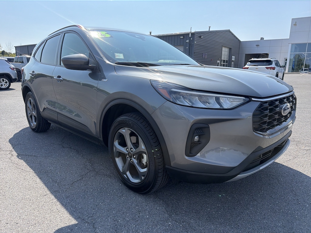 Certified 2025 Ford Escape ST-Line Select SUV
