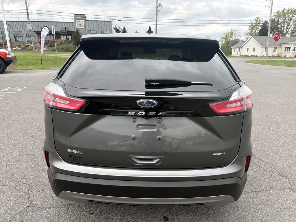 Used 2024 Ford Edge SEL SUV