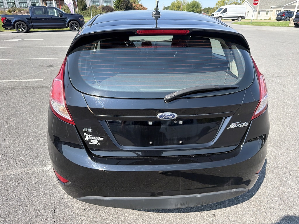 Used 2018 Ford Fiesta SE Hatchback