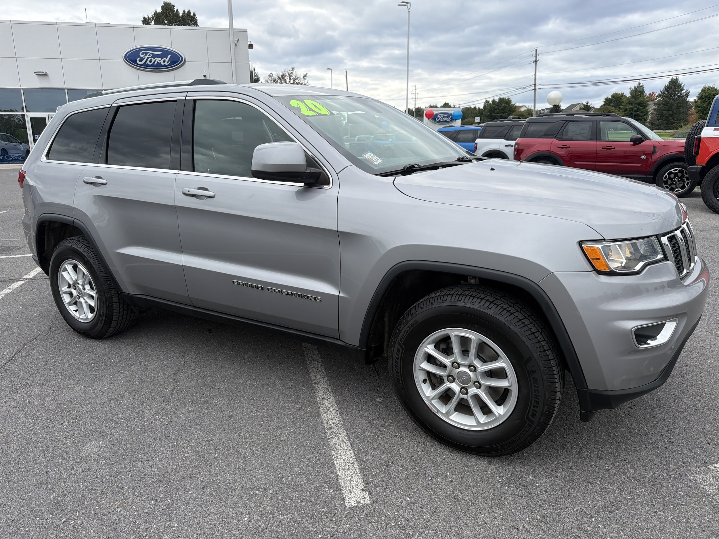 2020 Jeep Grand Cherokee Laredo E