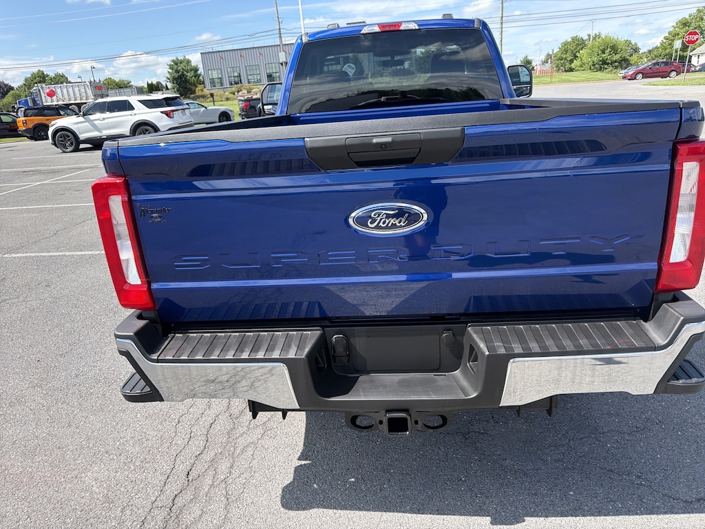New 2026 Ford Super Duty F-250 SRW XLT XLT 4WD Reg Cab 8 Box