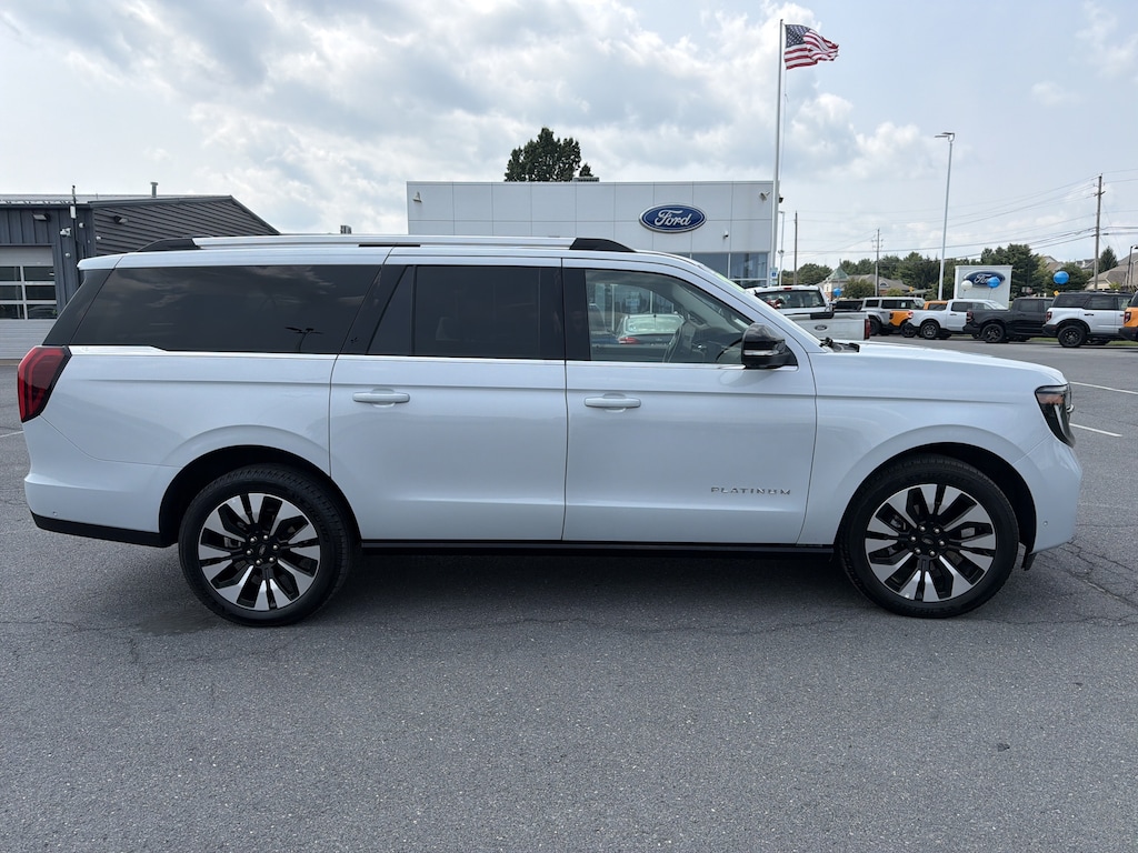Used 2025 Ford Expedition Max Platinum SUV