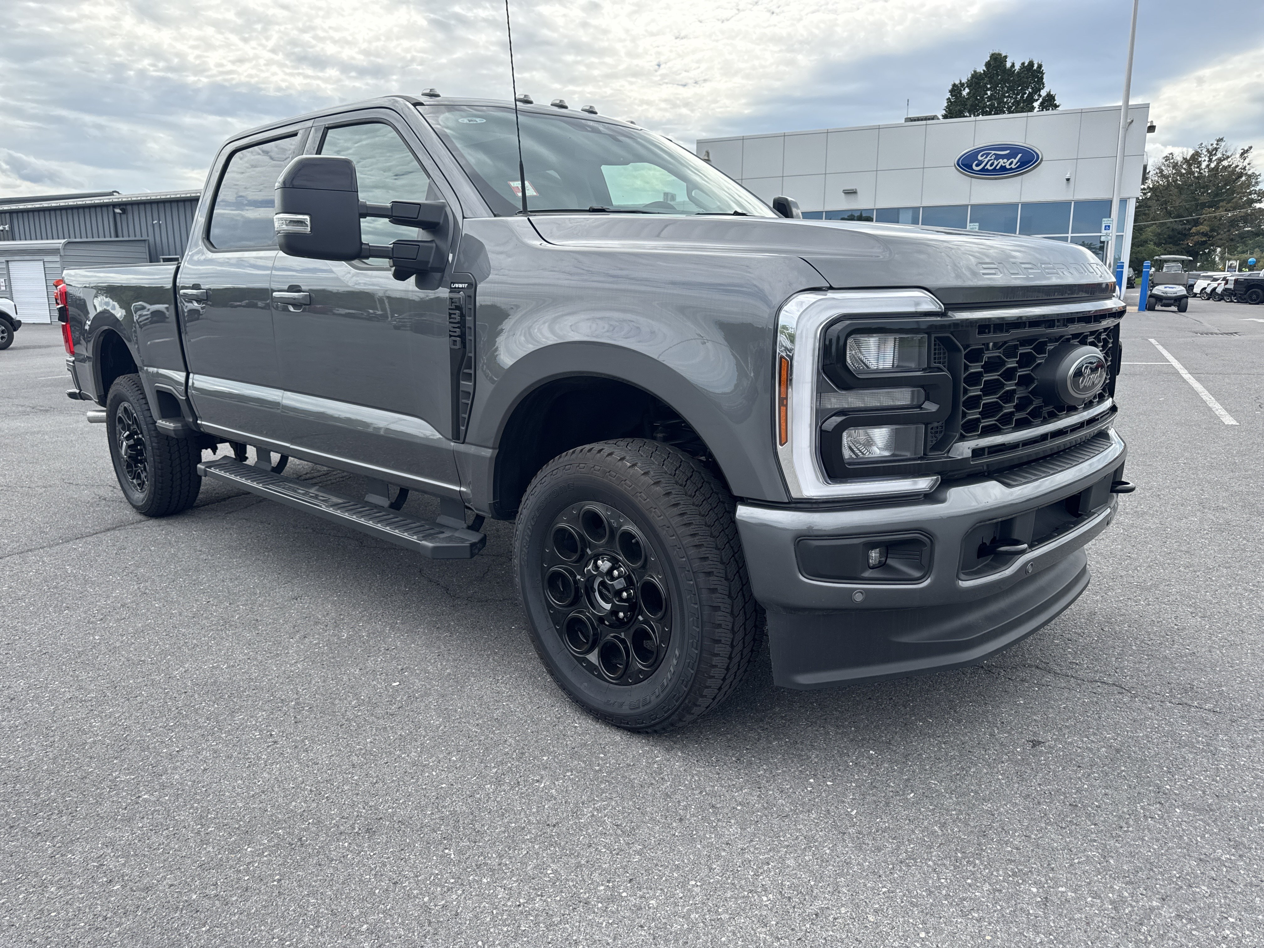  Ford Super Duty F-350 SRW