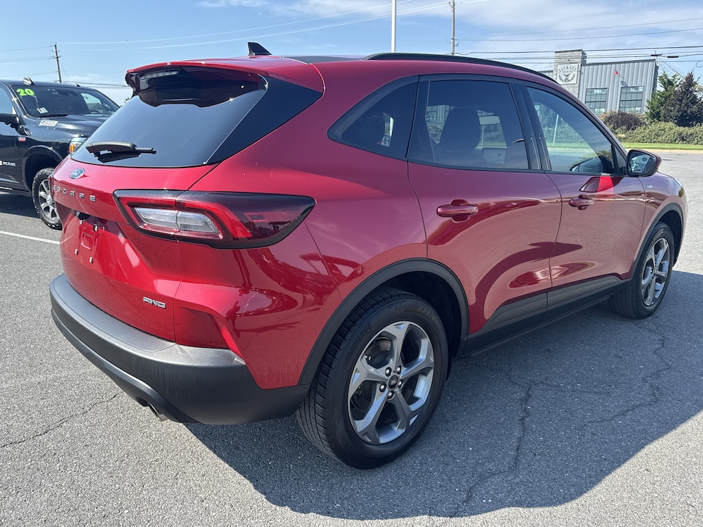 Used 2025 Ford Escape ST-Line Select SUV
