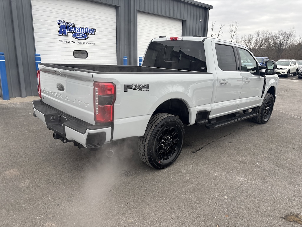 New 2026 Ford Super Duty F-350 SRW LARIAT LARIAT 4WD Crew Cab 6.75 Box