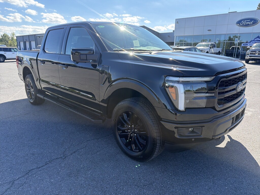 New 2026 Ford F-150 LARIAT Truck SuperCrew Cab