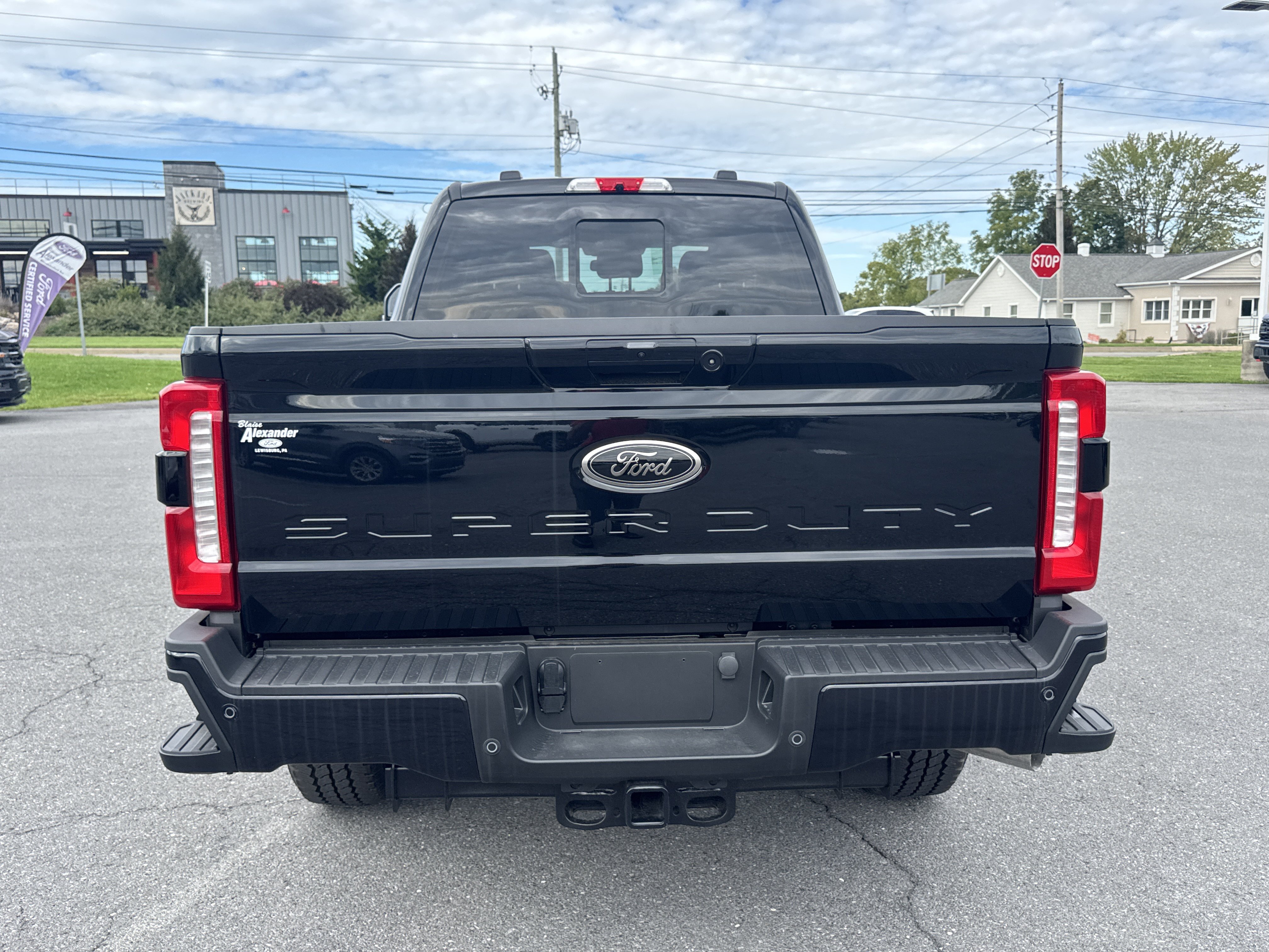 New 2026 Ford Super Duty F-350 SRW LARIAT LARIAT 4WD Crew Cab 6.75 Box