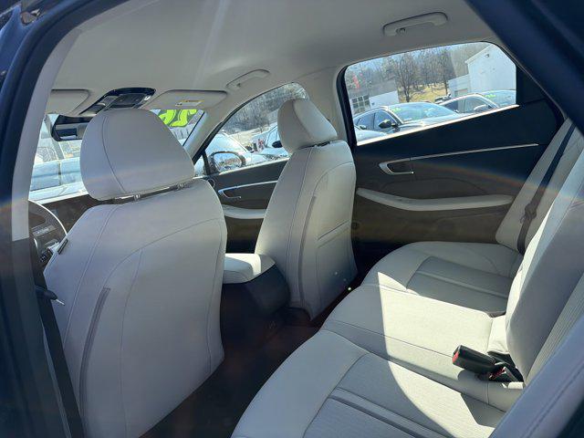 2026 Hyundai Sonata SEL - Photo 12