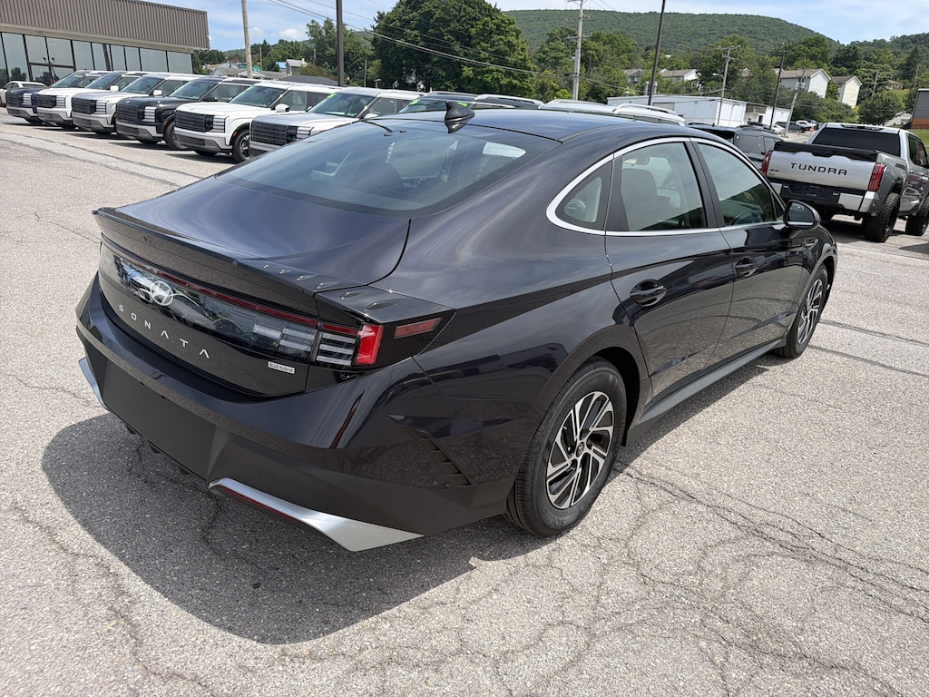 New 2026 Hyundai Sonata Hybrid Blue Sedan