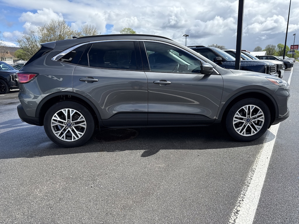 Used 2022 Ford Escape SEL SUV