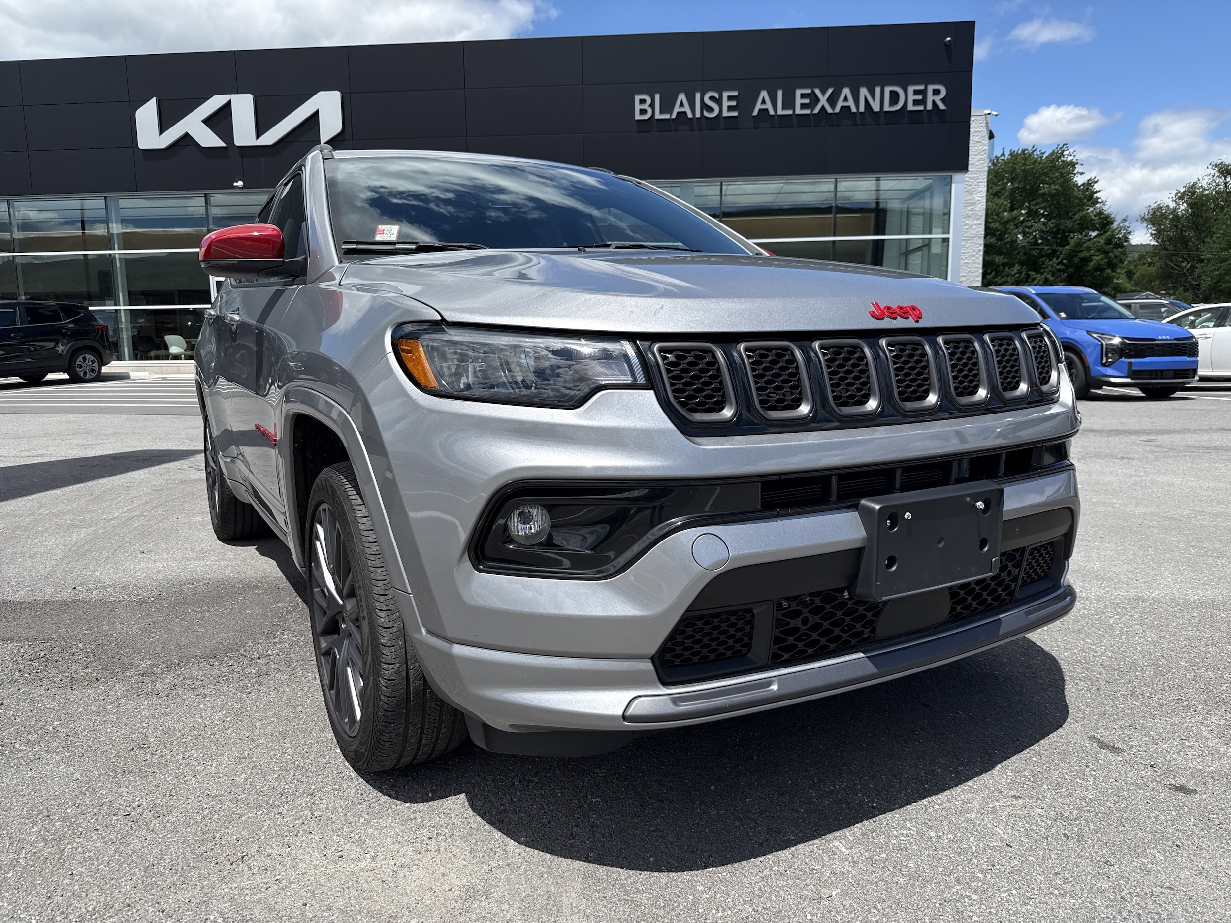2023 Jeep Compass (RED) Edition