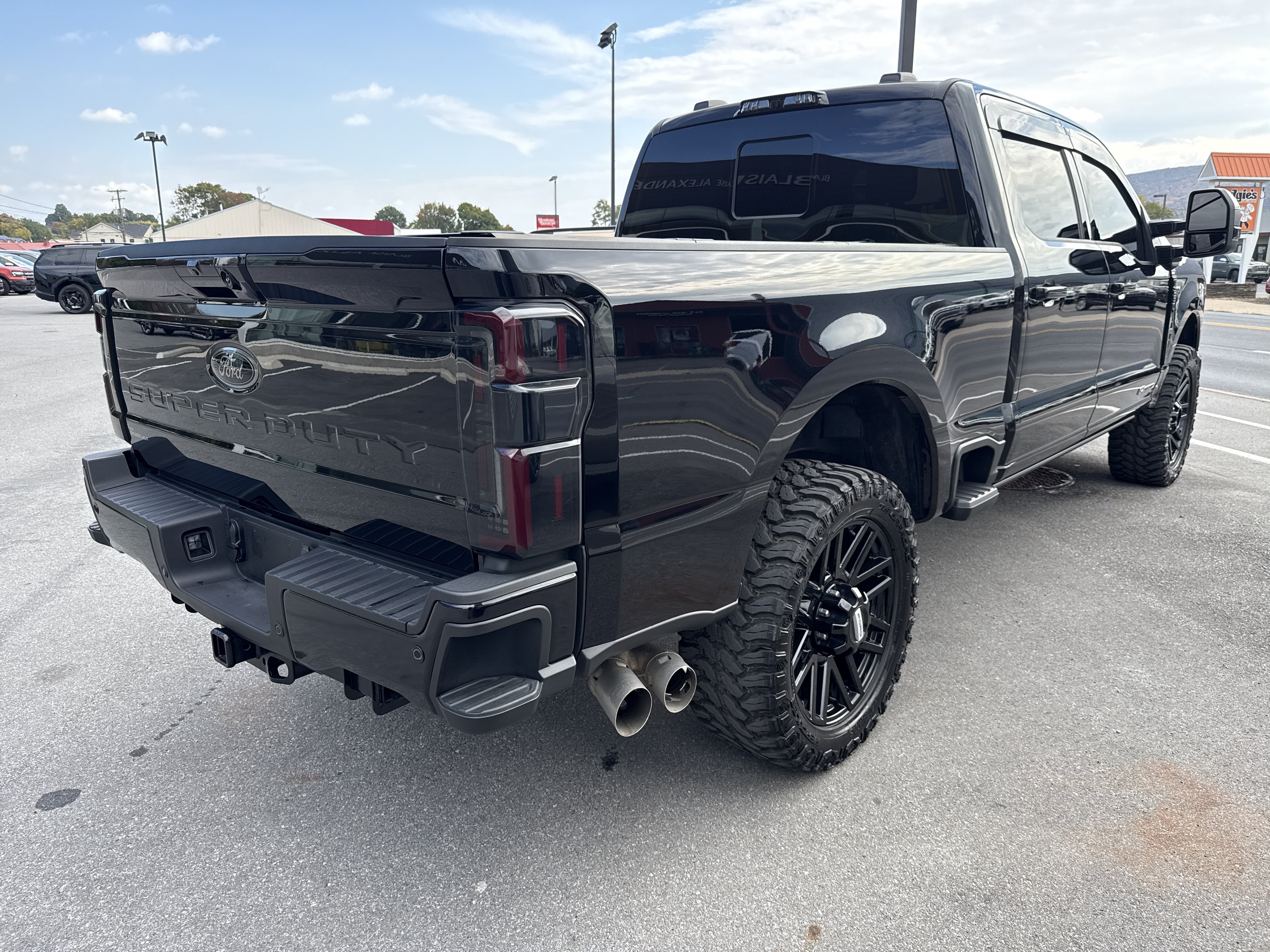 Used 2025 Ford F-250 Lariat Truck Crew Cab