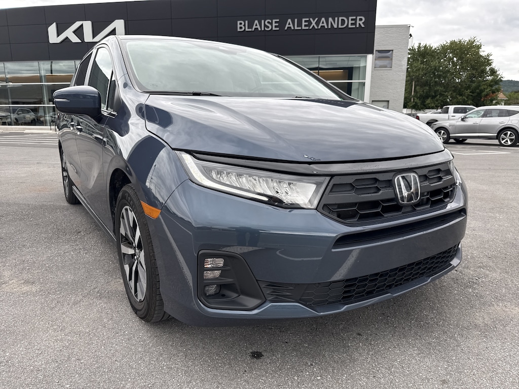 Used 2025 Honda Odyssey EX-L Van