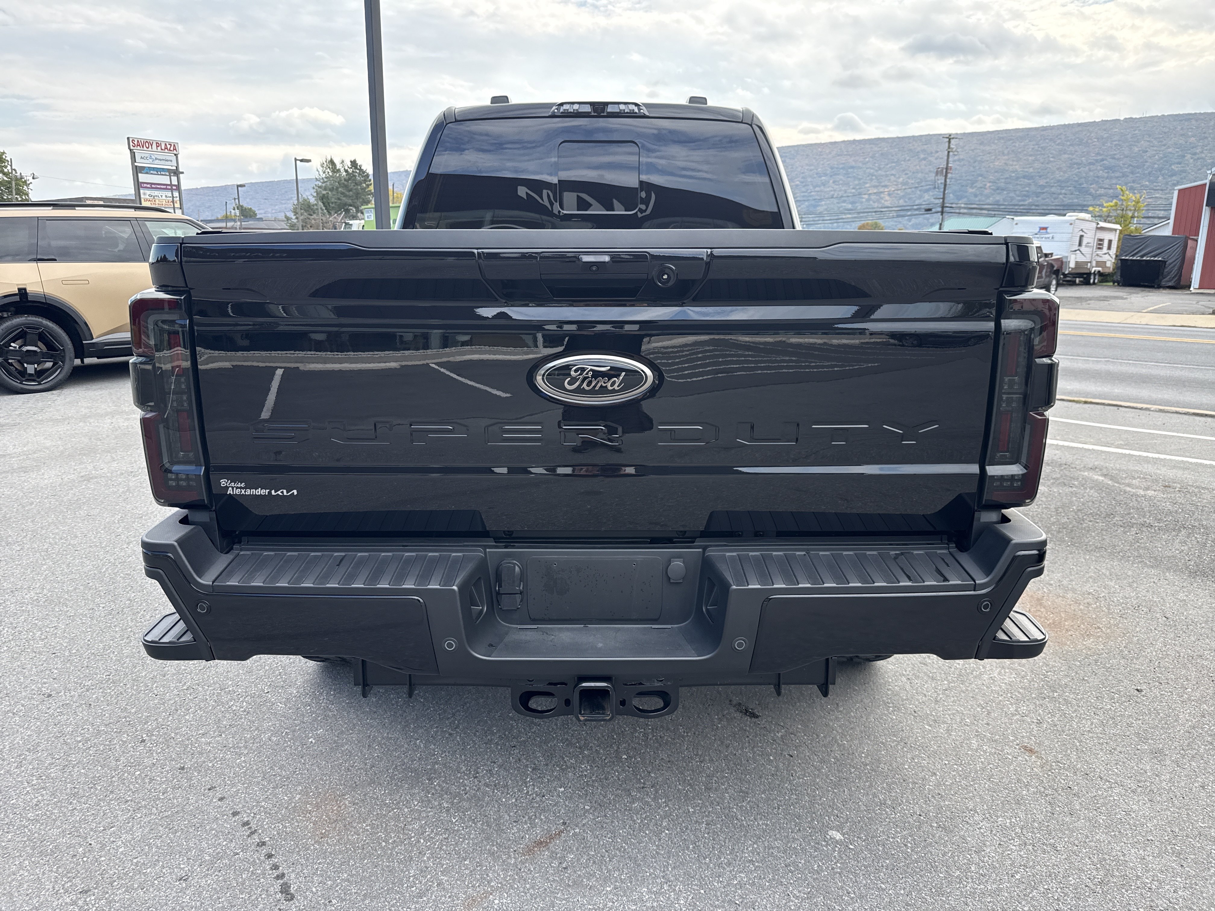 Used 2025 Ford F-250 Lariat Truck Crew Cab