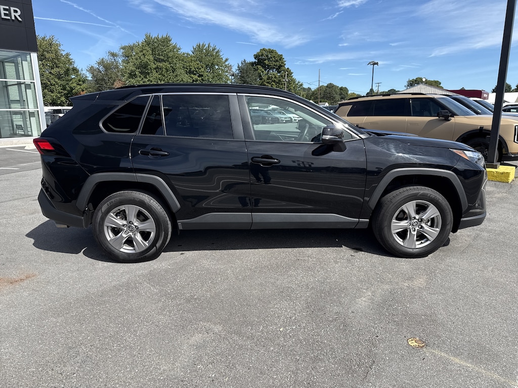 Used 2025 Toyota RAV4 XLE SUV