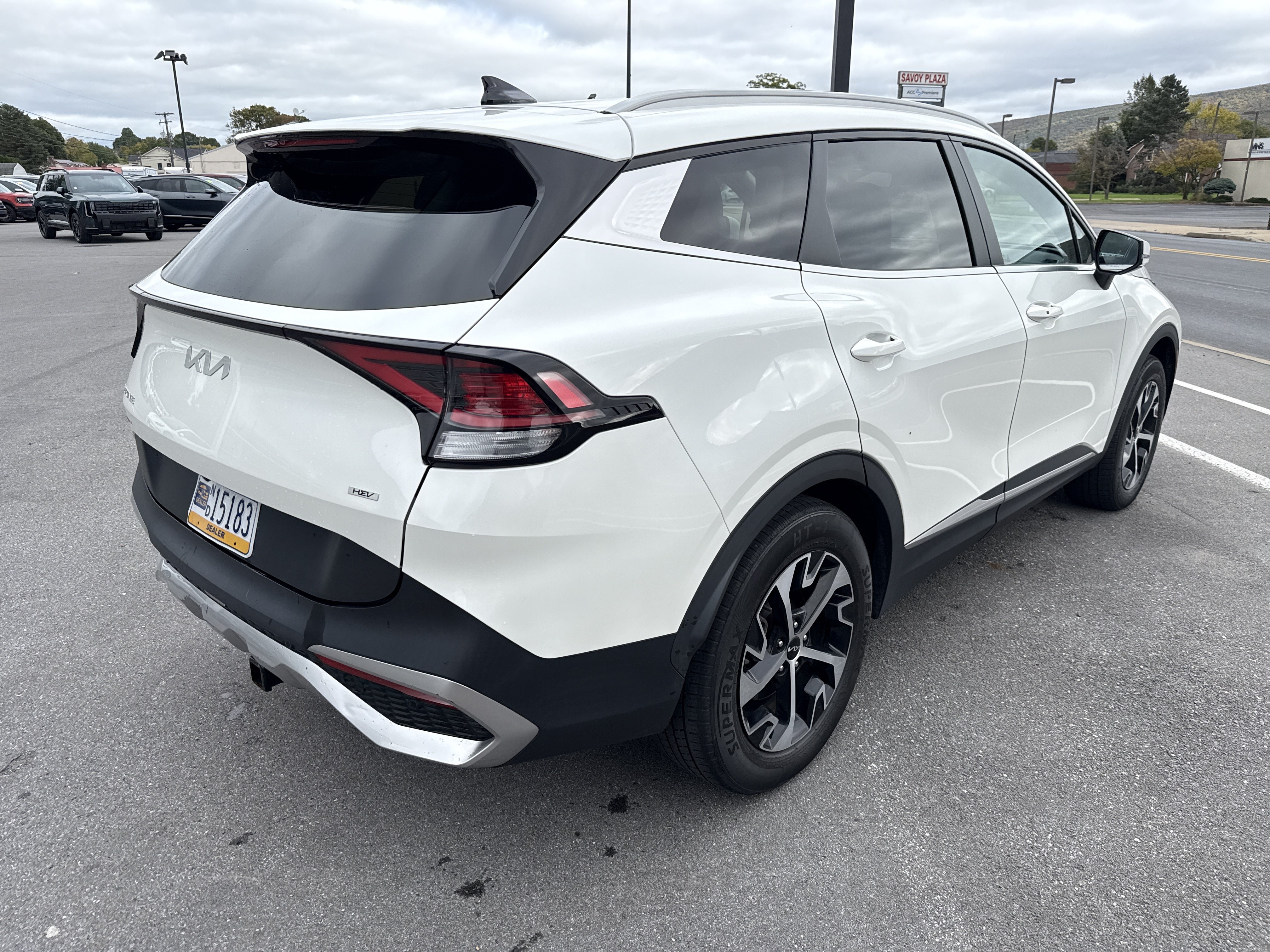 Certified 2023 Kia Sportage Hybrid EX SUV