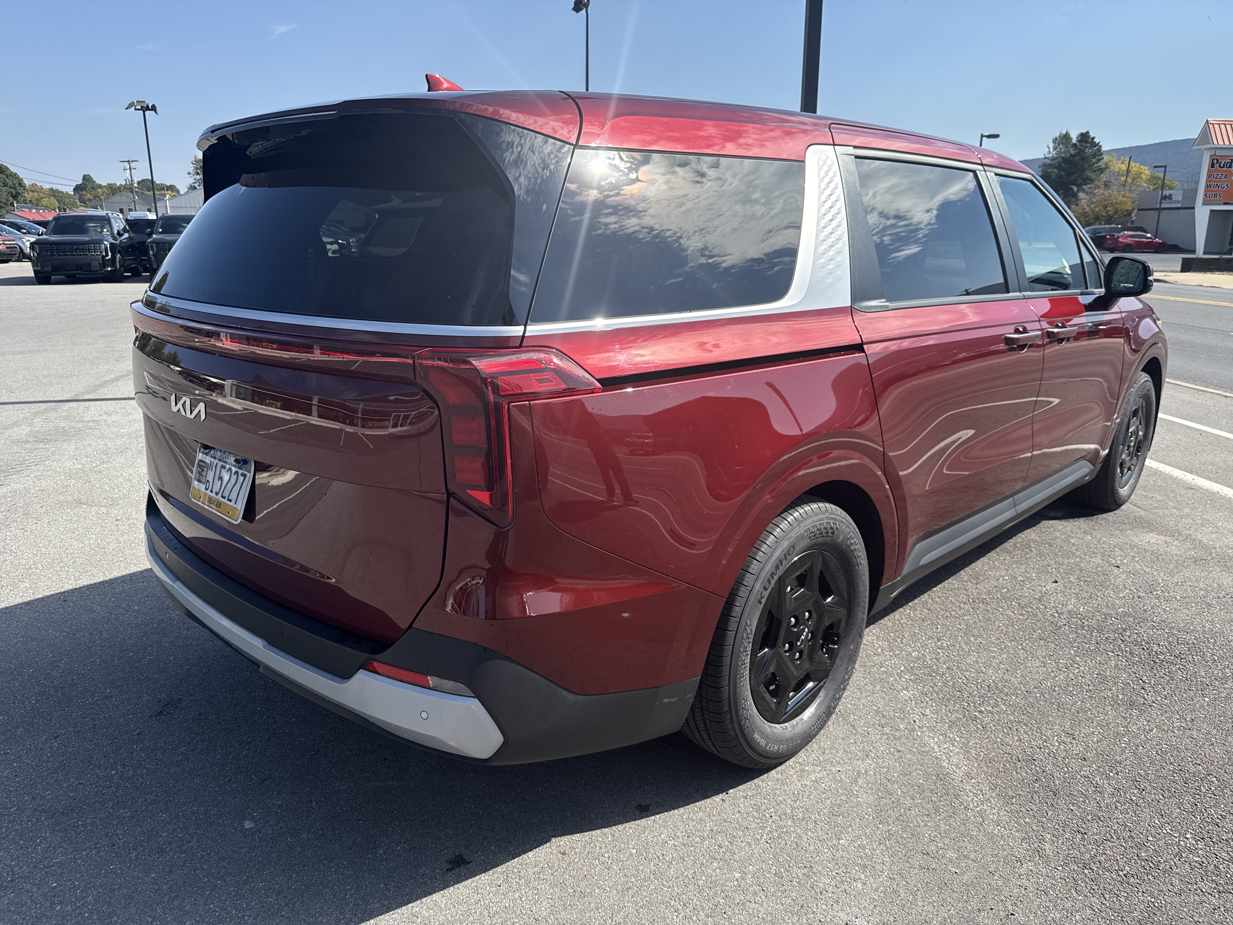 Certified 2025 Kia Carnival LXS Van Passenger Van