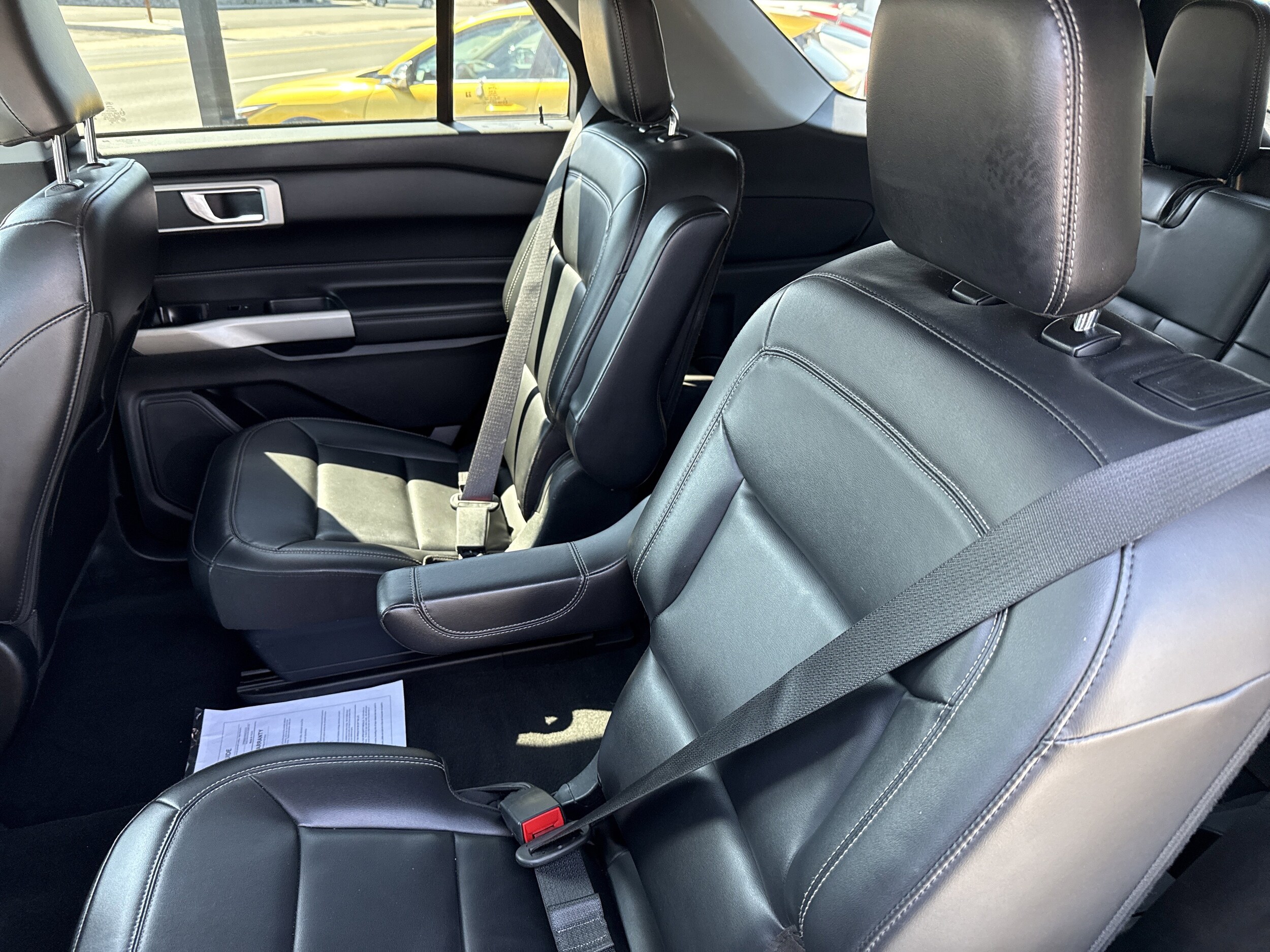 2022 Ford Explorer XLT - Photo 12