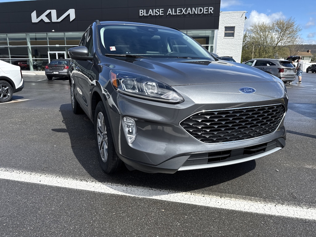 Used 2022 Ford Escape SEL SUV
