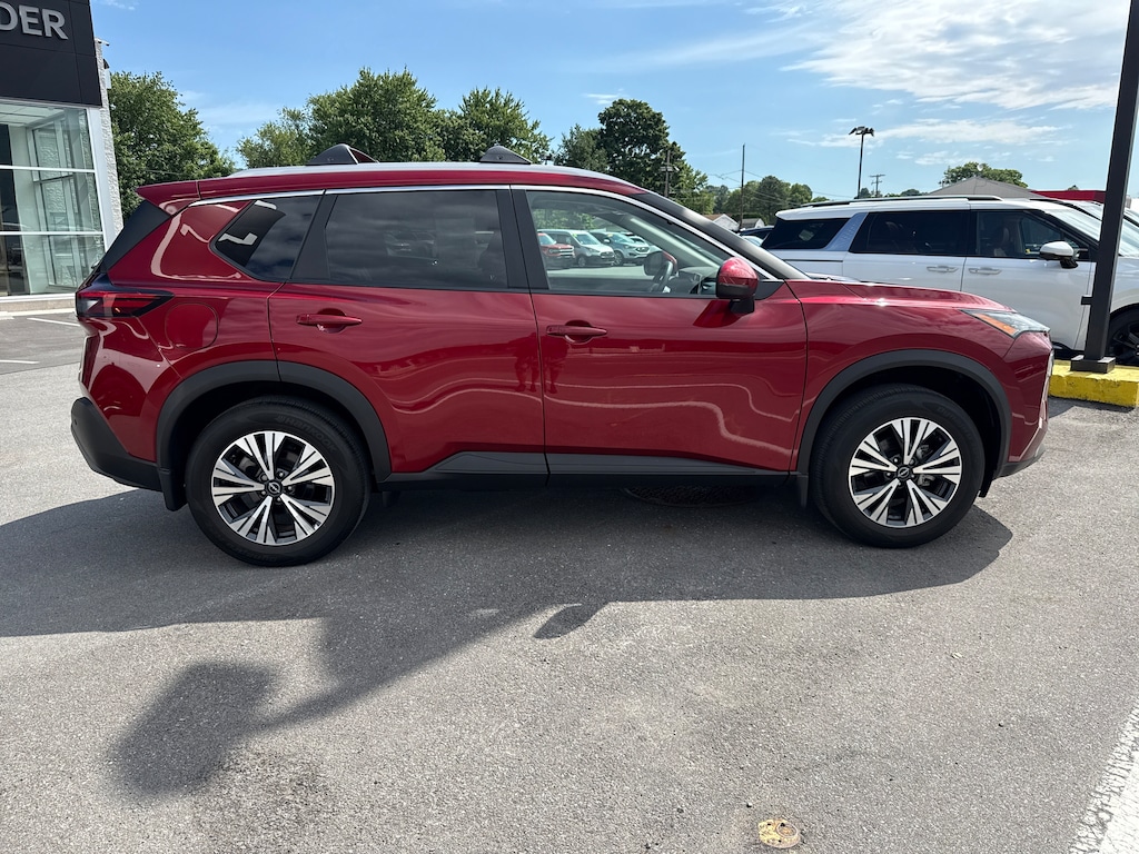 Used 2023 Nissan Rogue SV SUV
