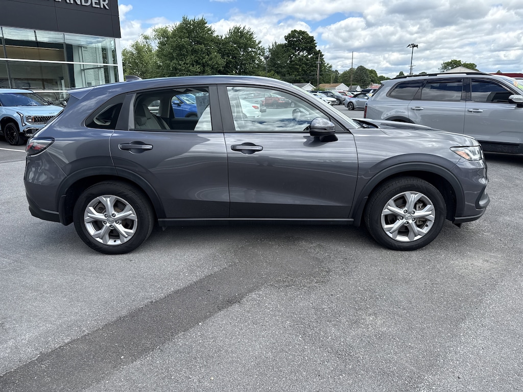 Used 2023 Honda HR-V LX AWD SUV