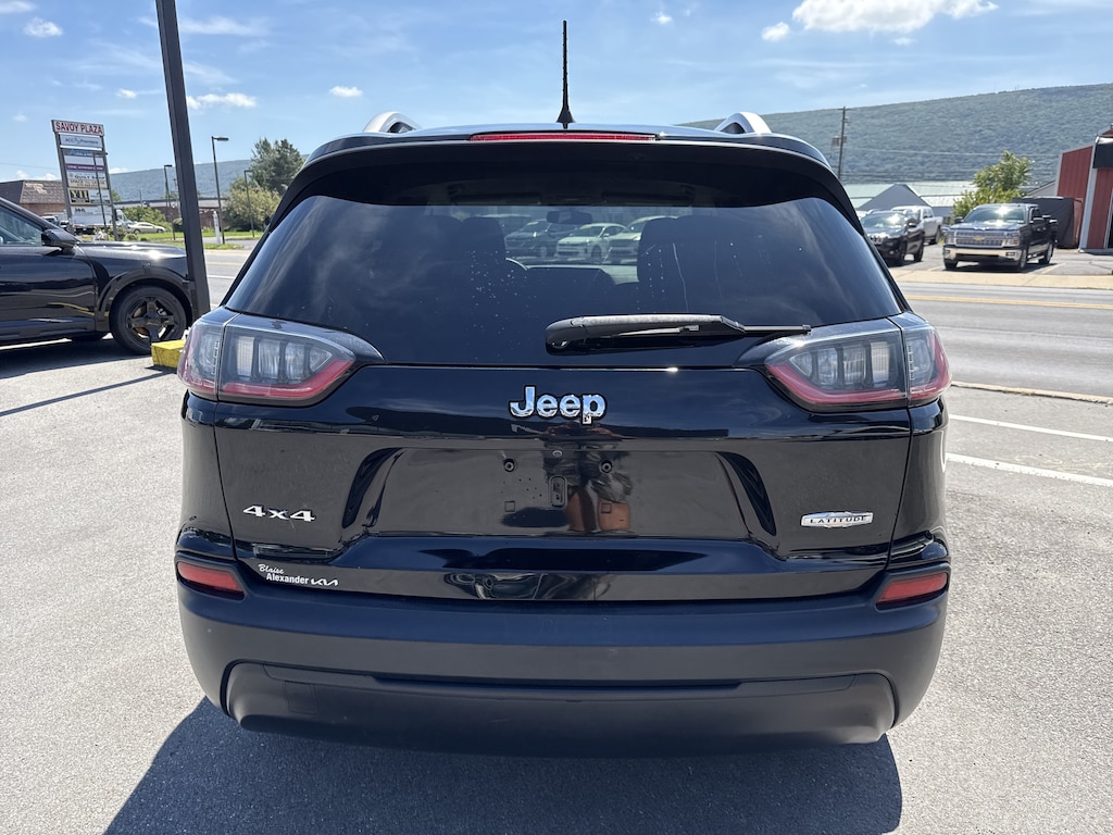 Used 2019 Jeep Cherokee Latitude 4x4 SUV