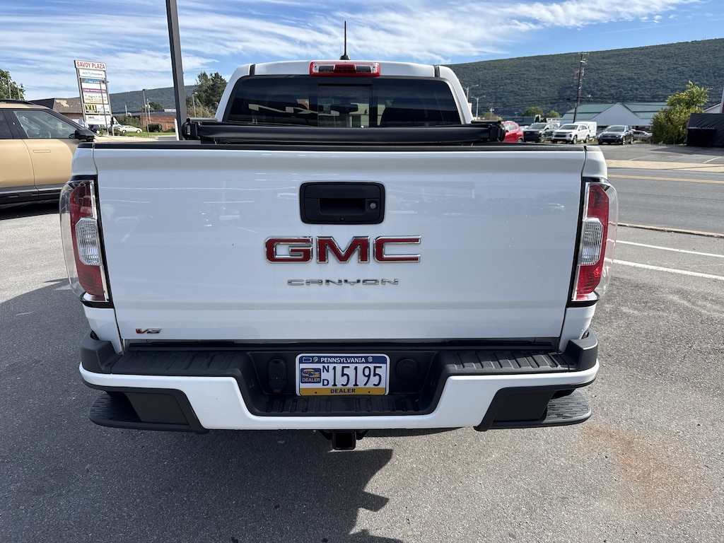 Used 2022 GMC Canyon Elevation Truck Crew Cab