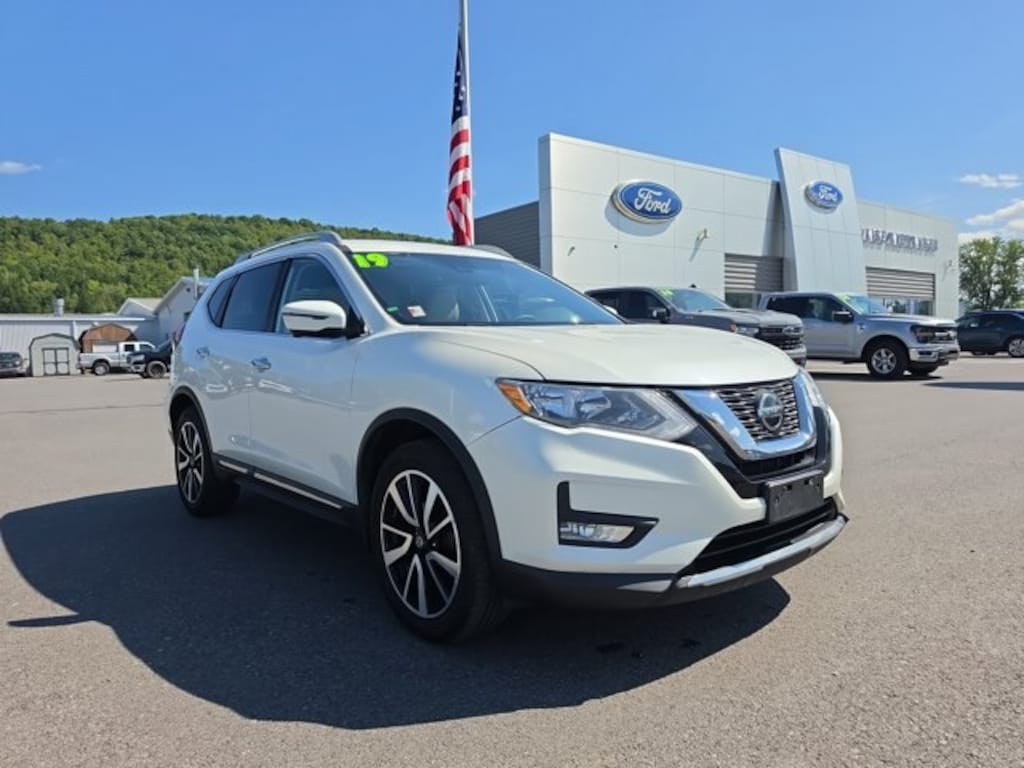 Used 2019 Nissan Rogue SL SUV