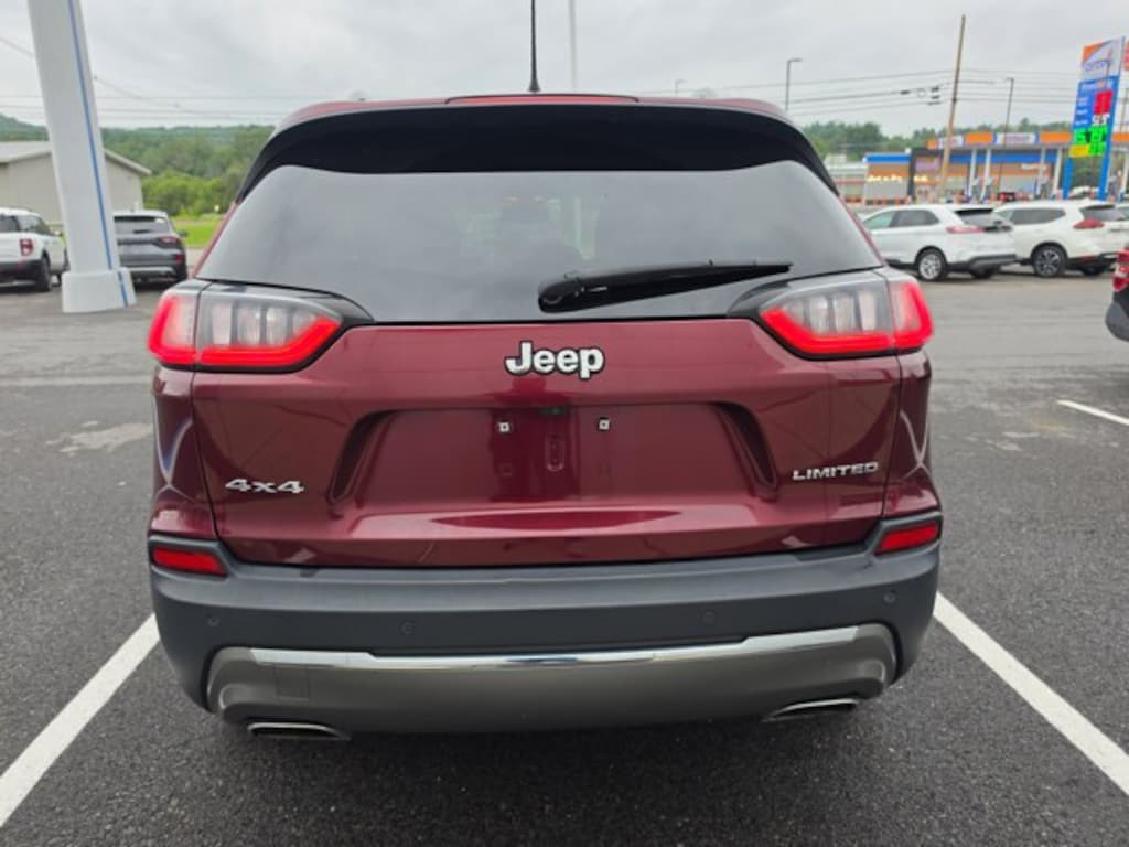 Used 2019 Jeep Cherokee Limited SUV