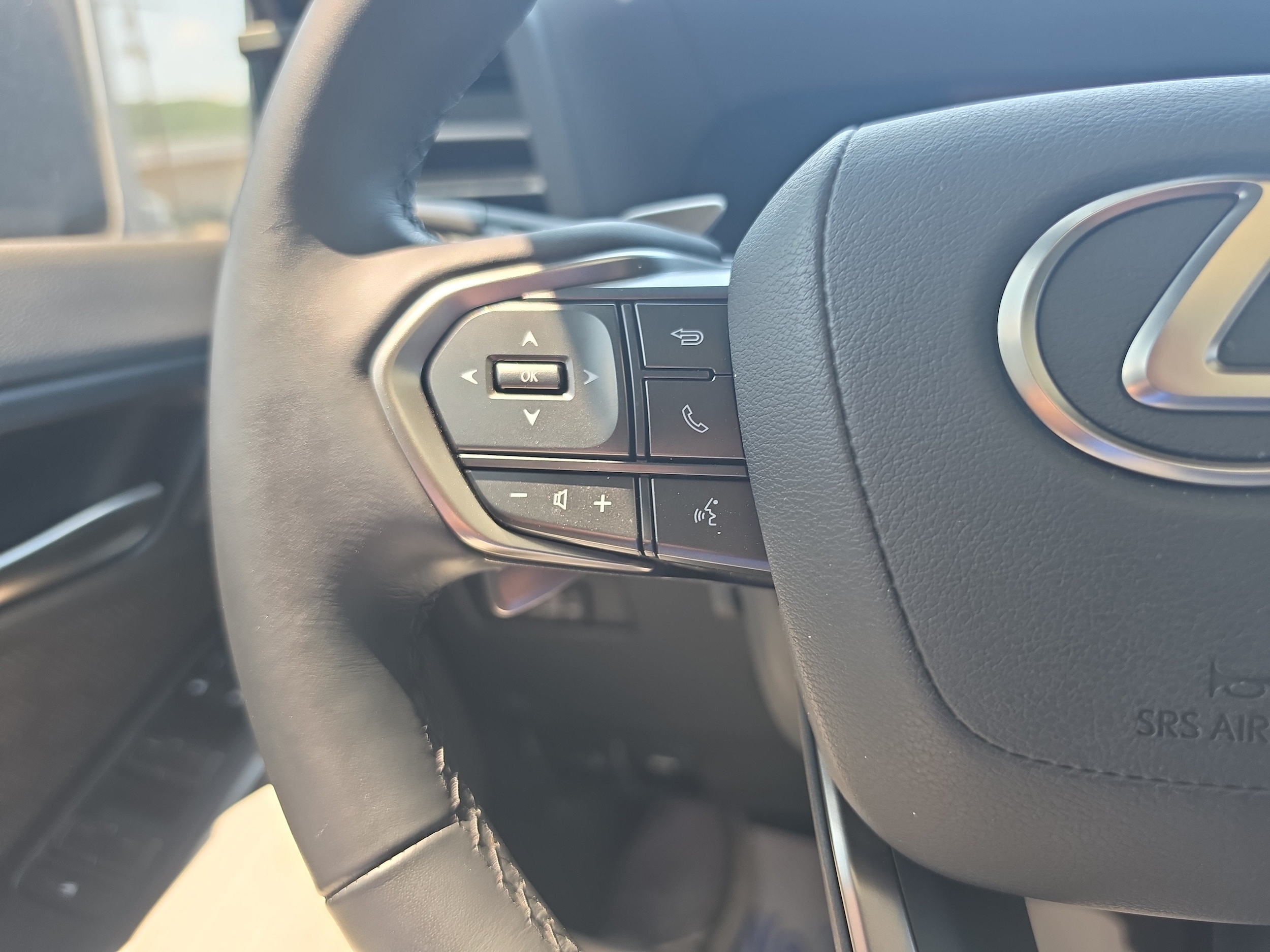2024 Lexus GX Luxury+ - Photo 23