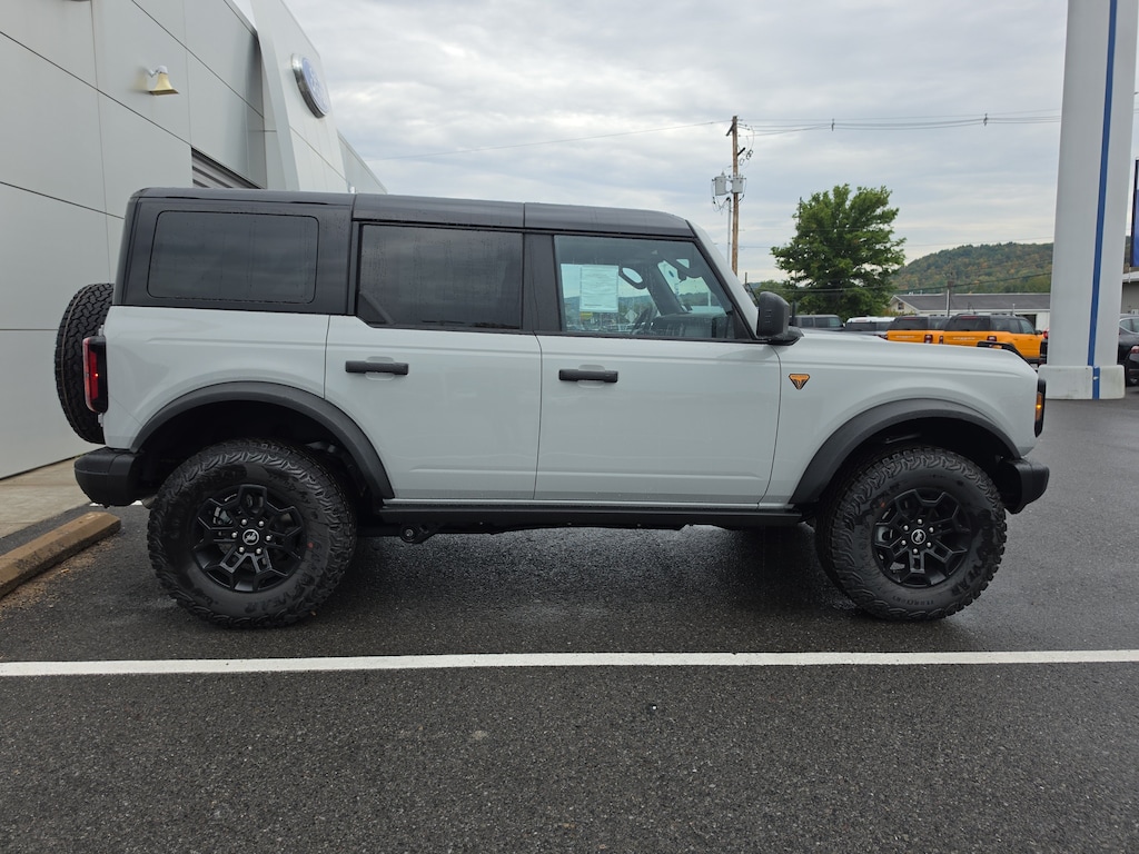 New 2026 Ford Bronco Badlands SUV