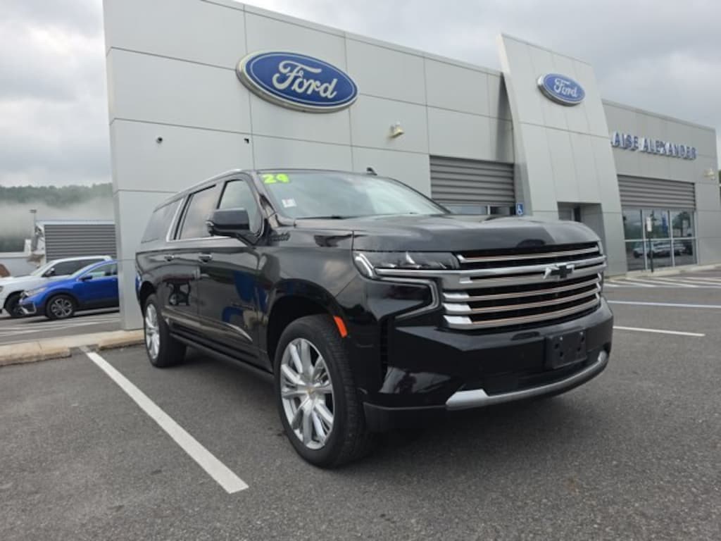 Used 2024 Chevrolet Suburban High Country SUV