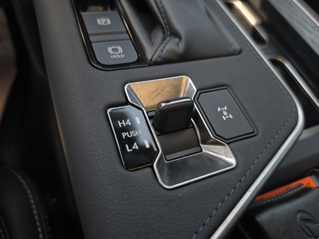 2024 Lexus GX Luxury+ - Photo 30