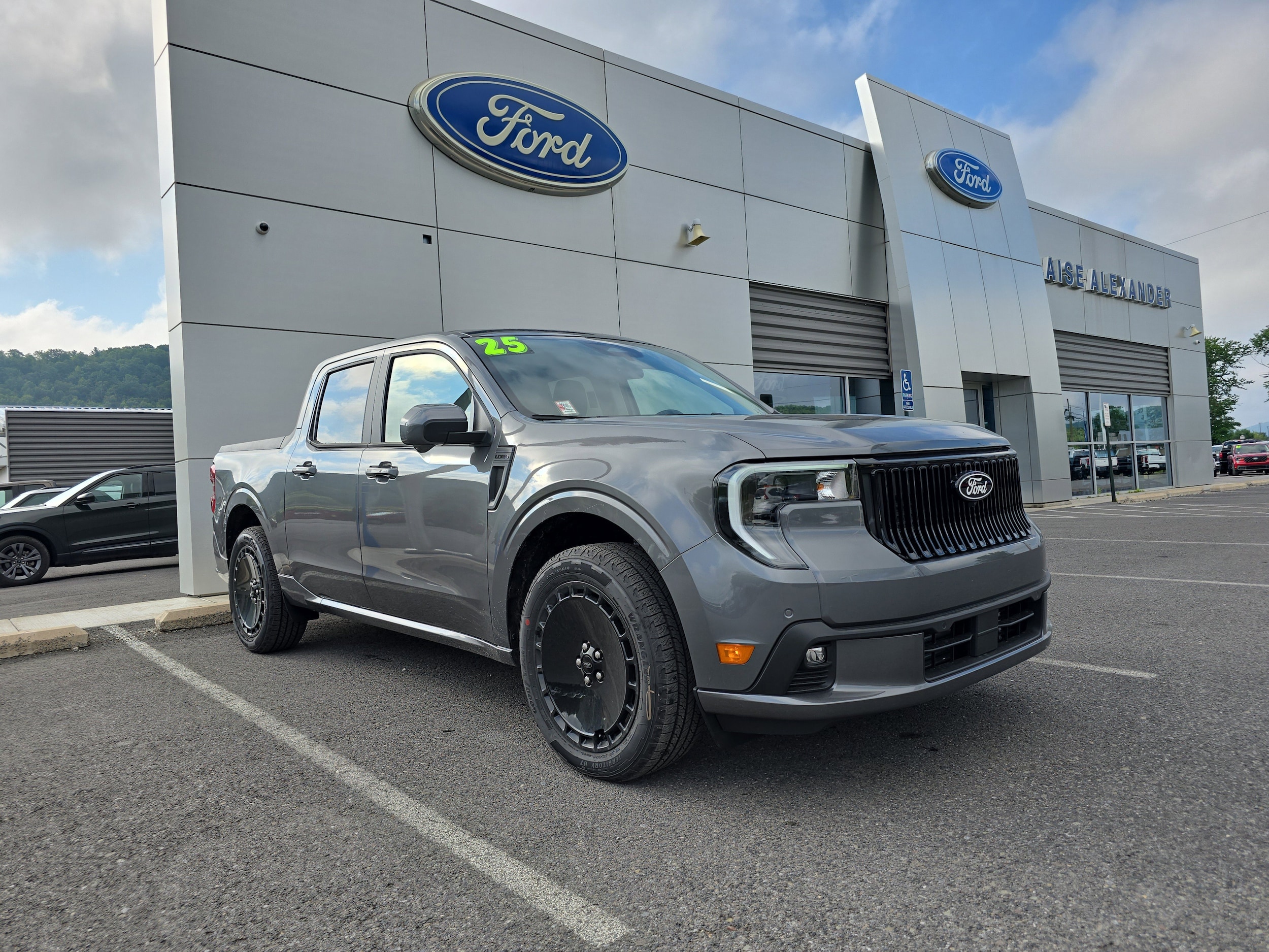 2025 Ford Maverick