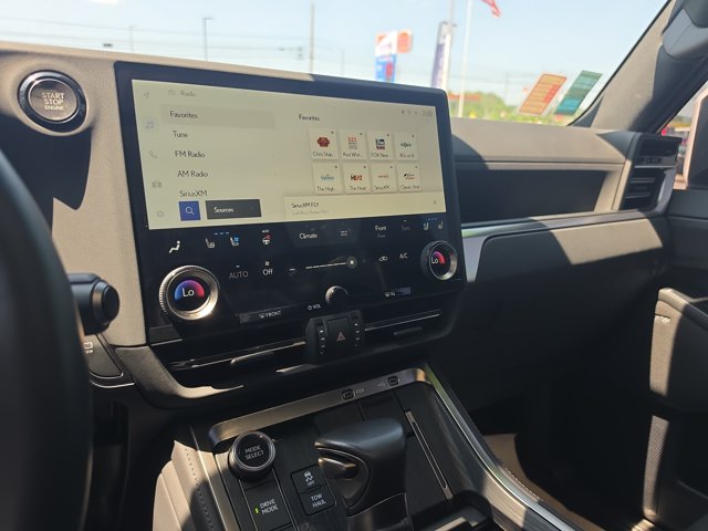 2024 Lexus GX Luxury+ - Photo 27