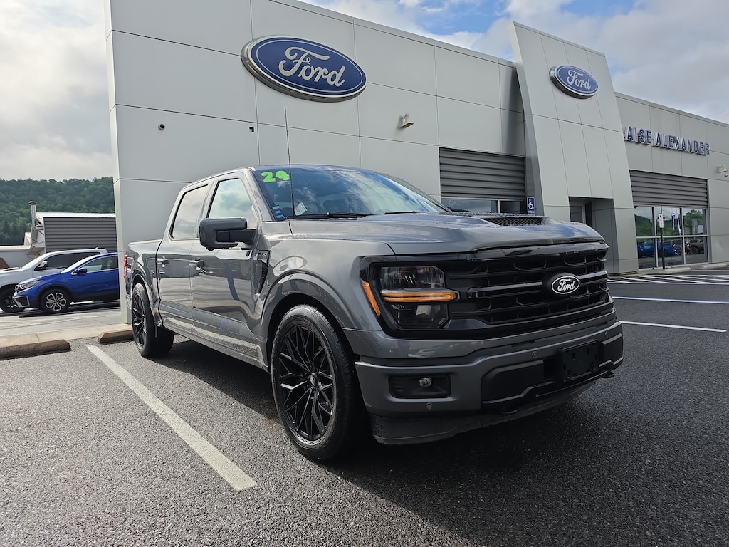 Used 2024 Ford F-150 XLT Truck SuperCrew Cab