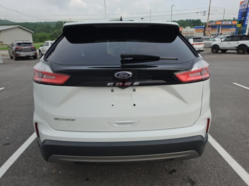 Used 2023 Ford Edge SEL SUV