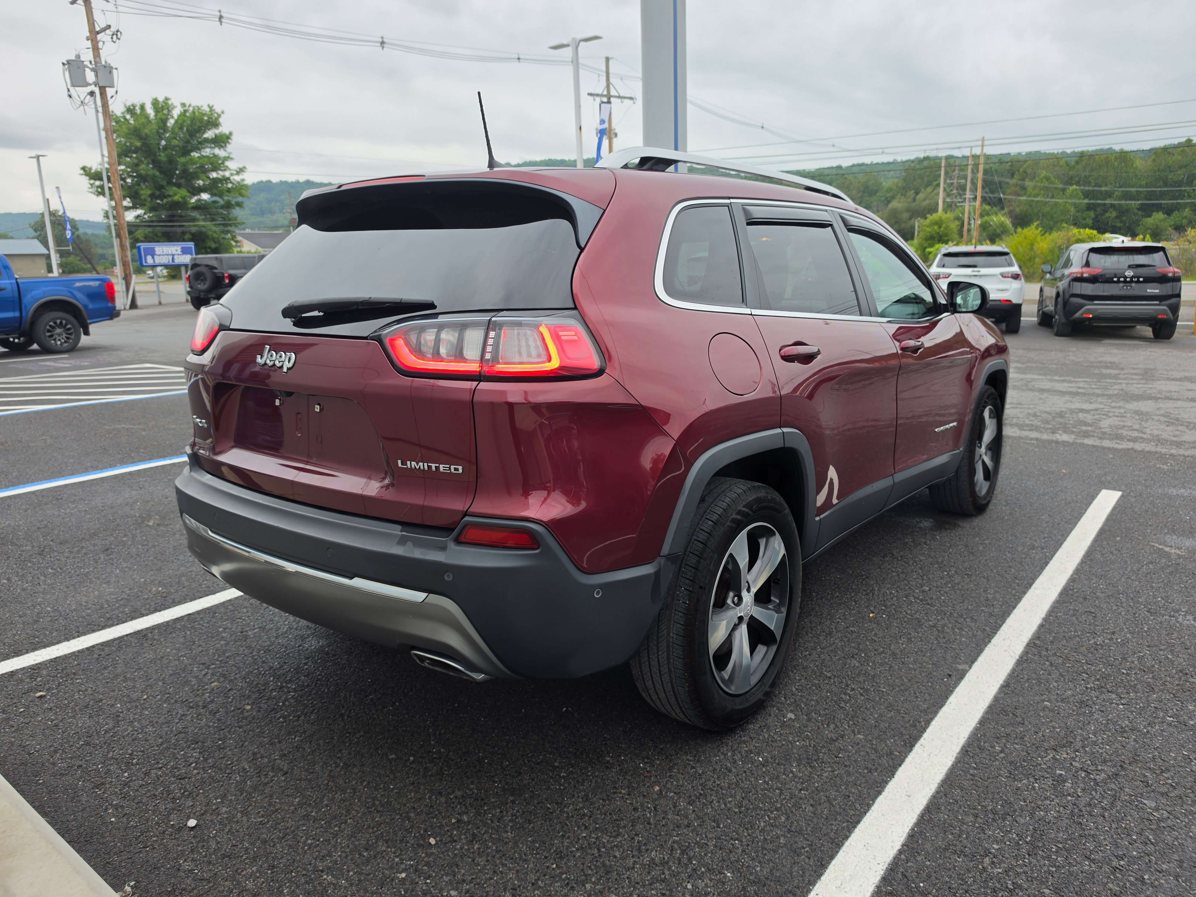 Used 2019 Jeep Cherokee Limited SUV