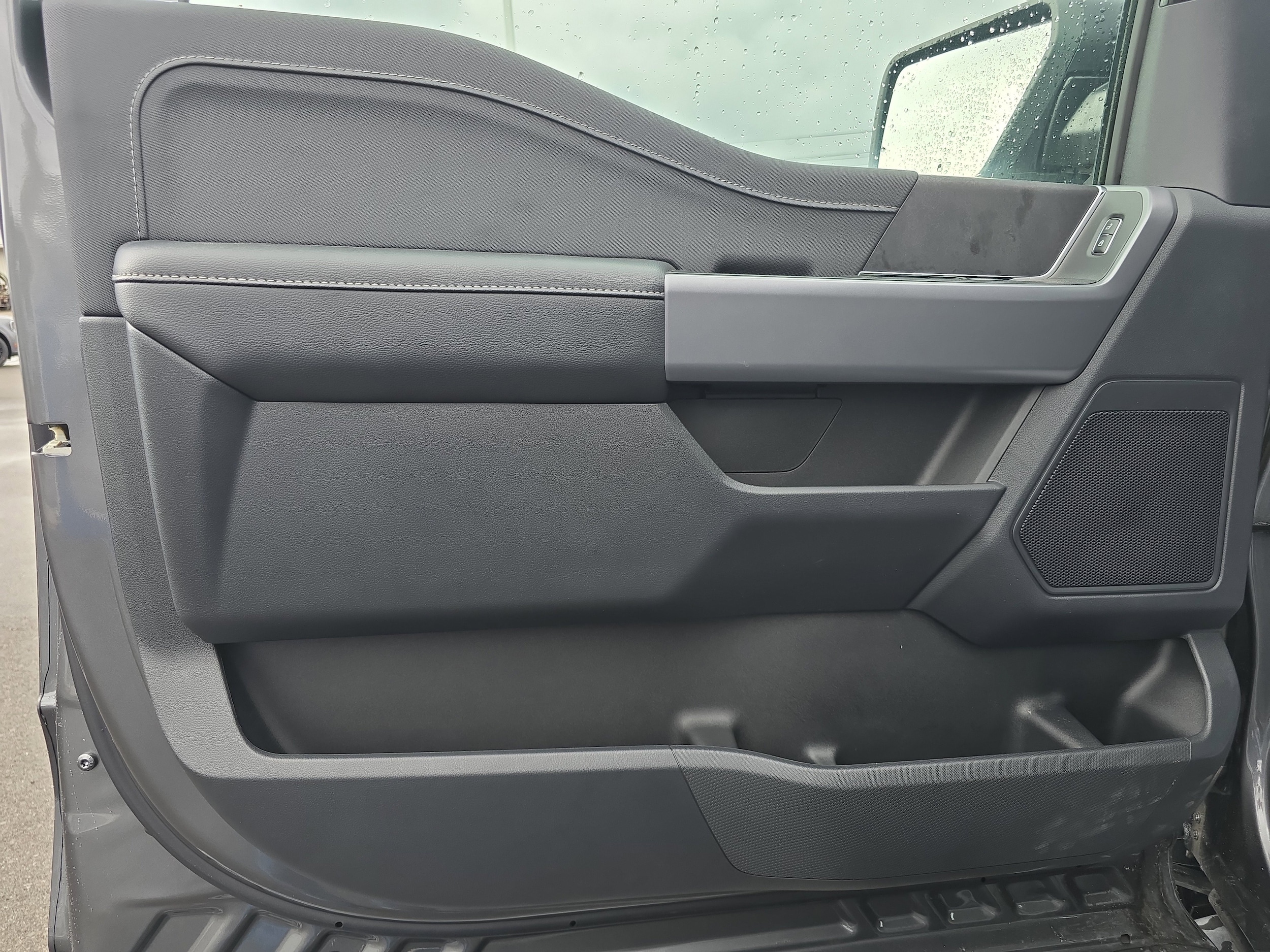 2026 Ford F-150 XLT - Photo 18