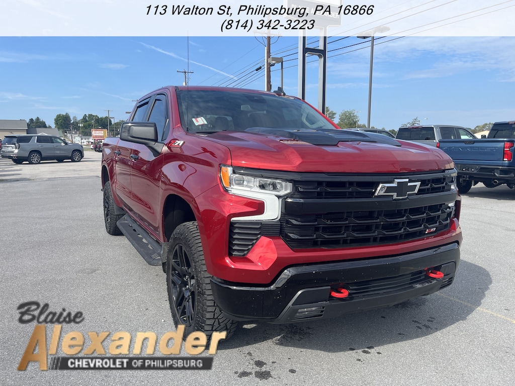 Used 2025 Chevrolet Silverado 1500 LT Trail Boss Truck Crew Cab