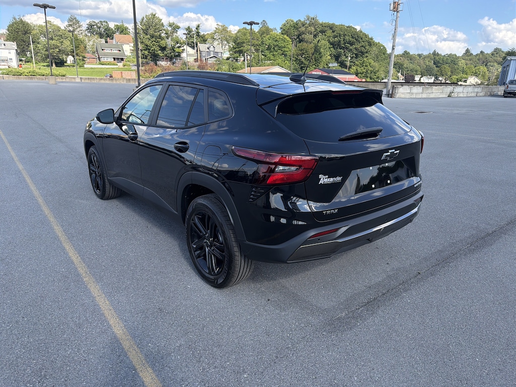 New 2026 Chevrolet Trax ACTIV SUV