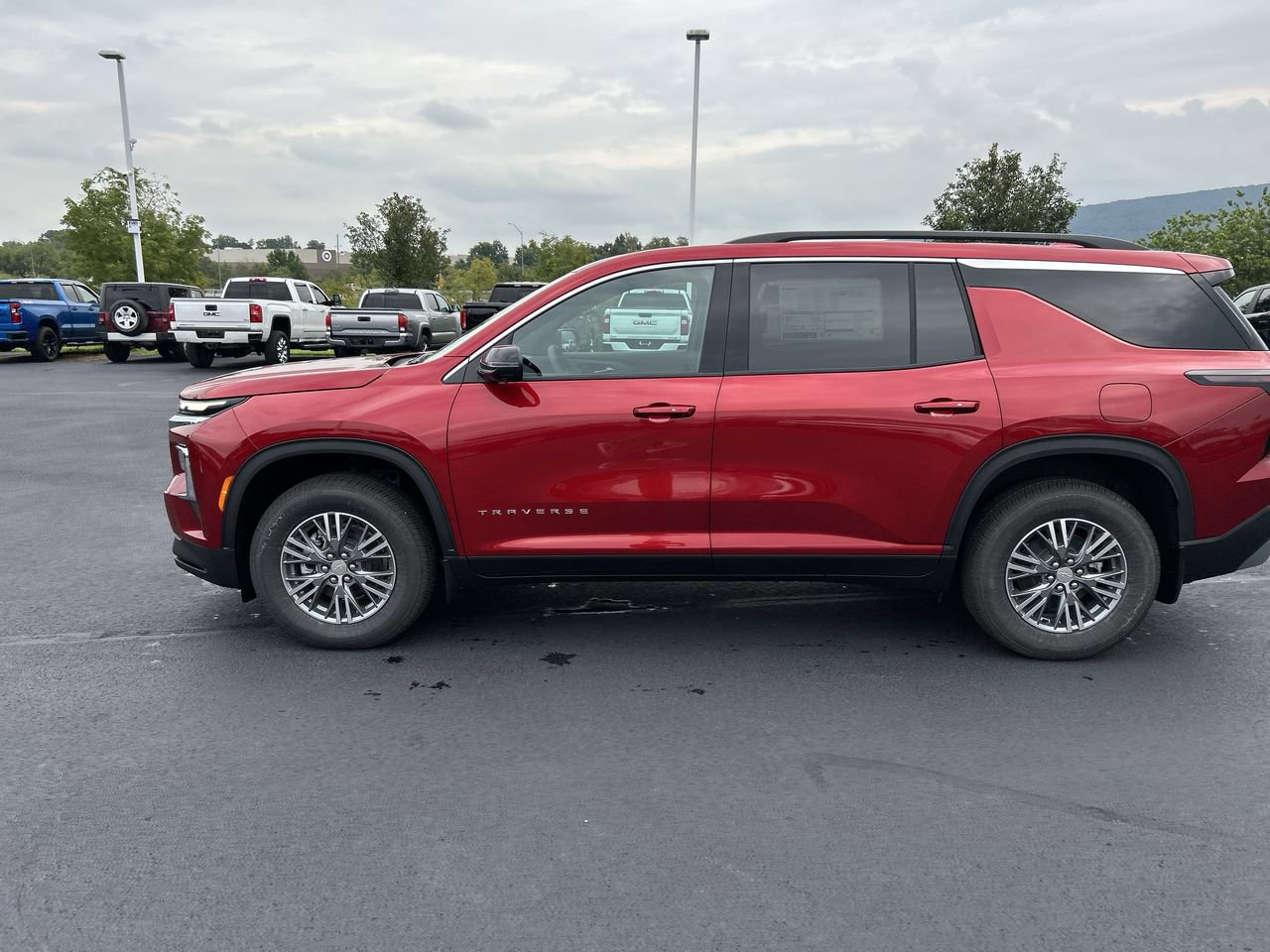 New 2027 Chevrolet Traverse AWD LT SUV