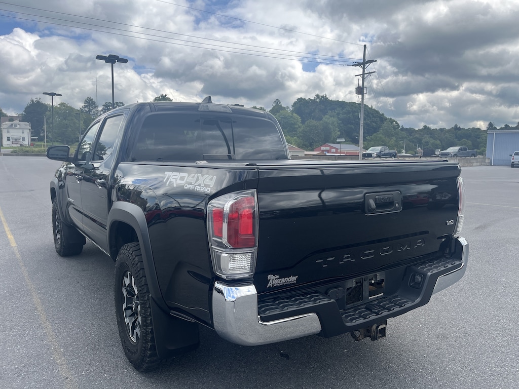 Used 2020 Toyota Tacoma 4WD SR5 Truck Double Cab