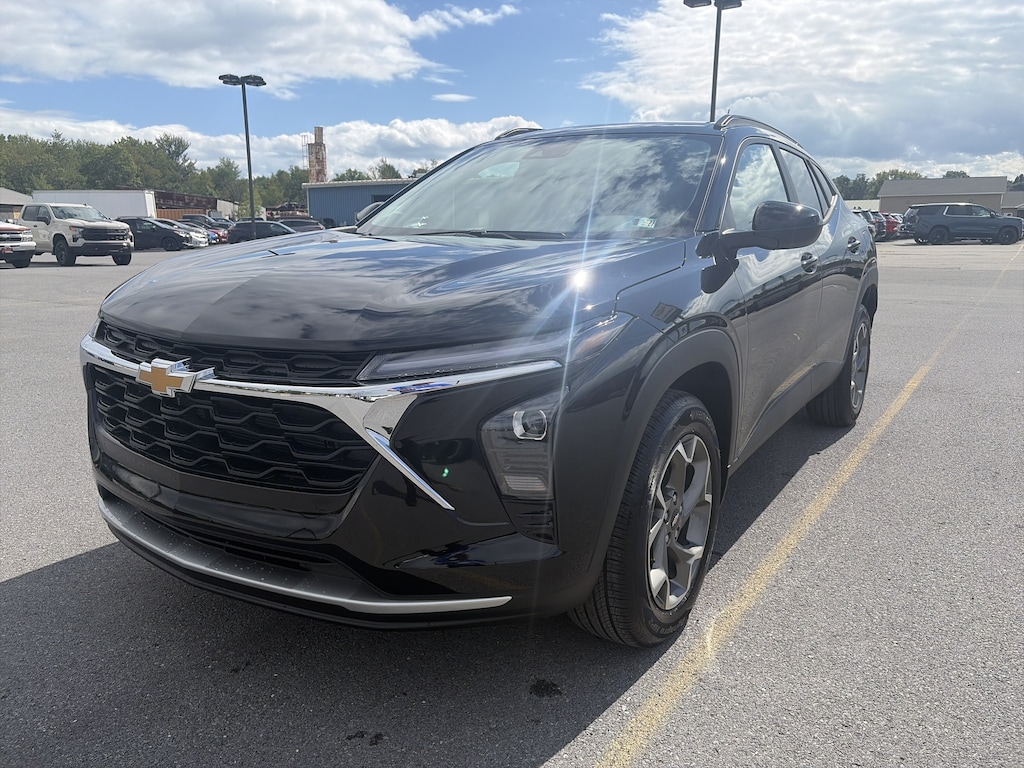 New 2026 Chevrolet Trax LT SUV