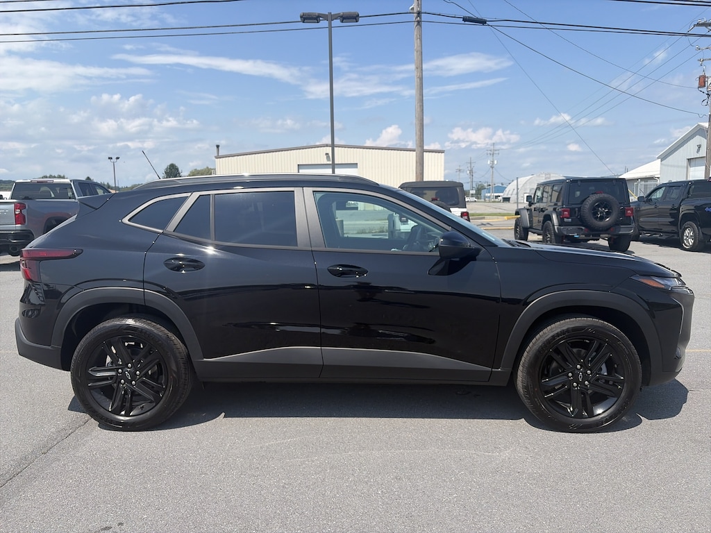 New 2026 Chevrolet Trax ACTIV SUV