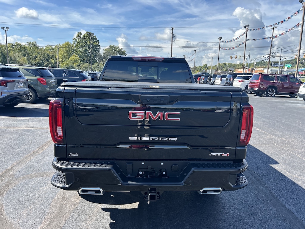 Used 2023 GMC Sierra 1500 AT4 Truck Crew Cab