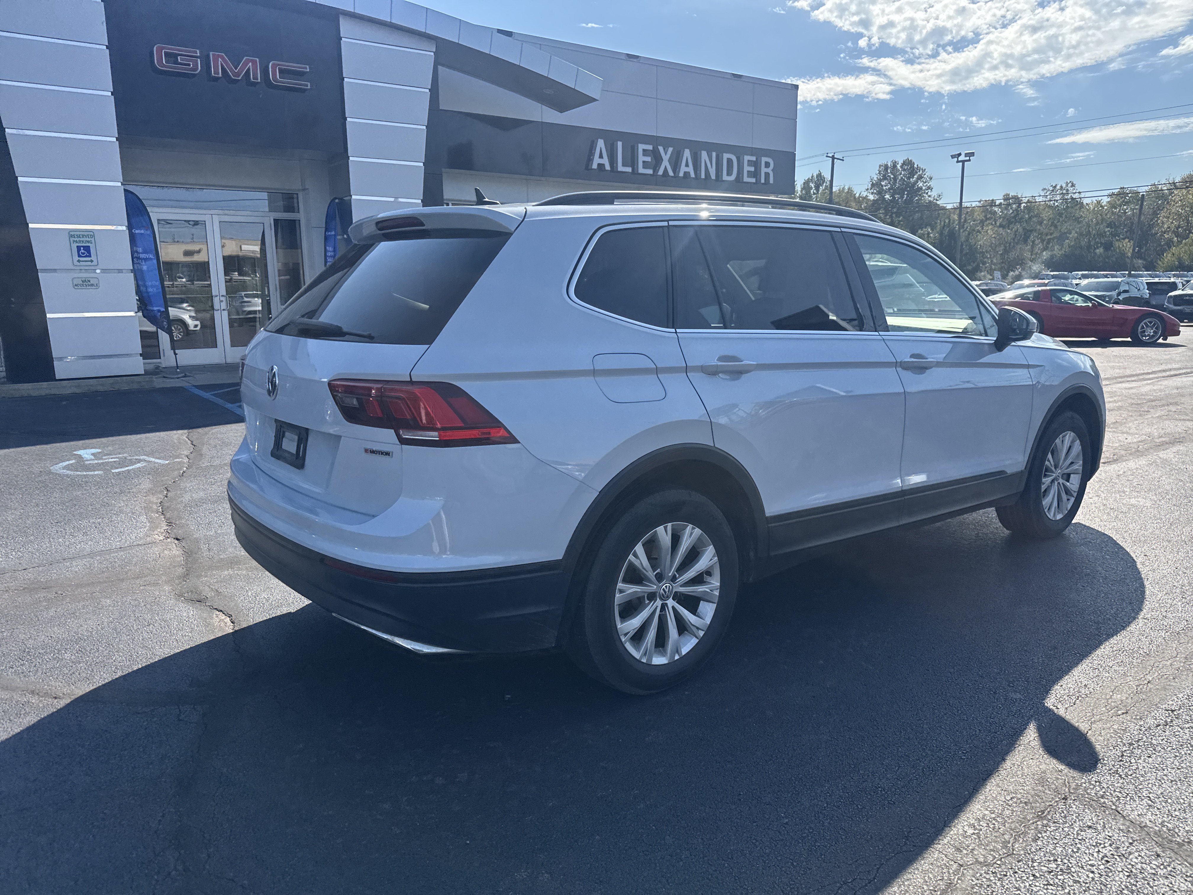 Used 2019 Volkswagen Tiguan 2.0T SE 4MOTION SUV