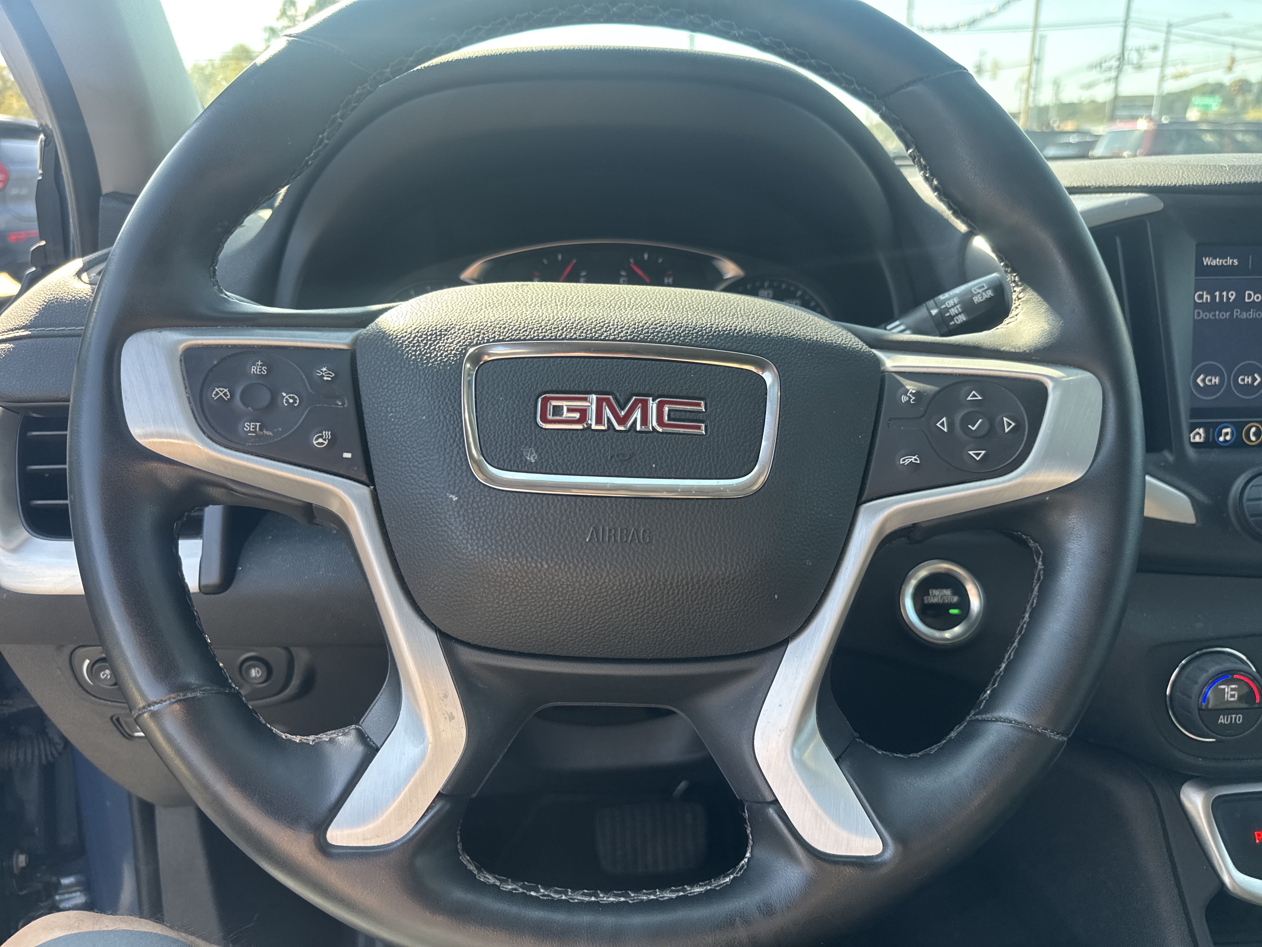 Used 2024 GMC Terrain SLT SUV