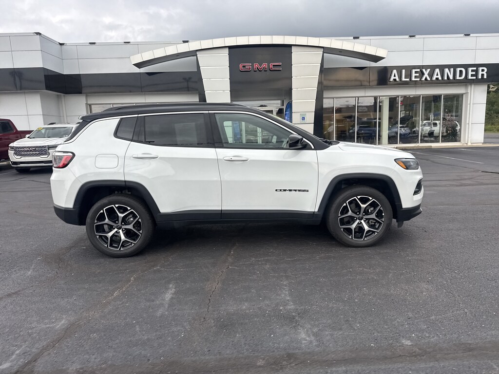 Used 2026 Jeep Compass Limited SUV