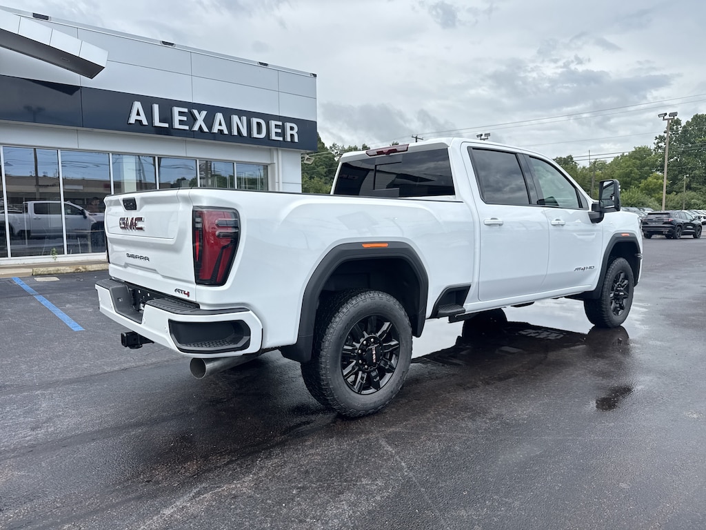New 2026 GMC Sierra 2500 HD AT4 Truck Crew Cab